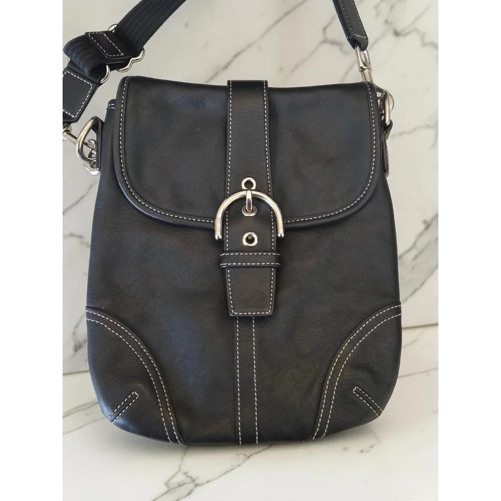 Vintage 2005 Coach Soho‎ Buckle Flap Crossbody Bag 4786 Black Leather Y2K